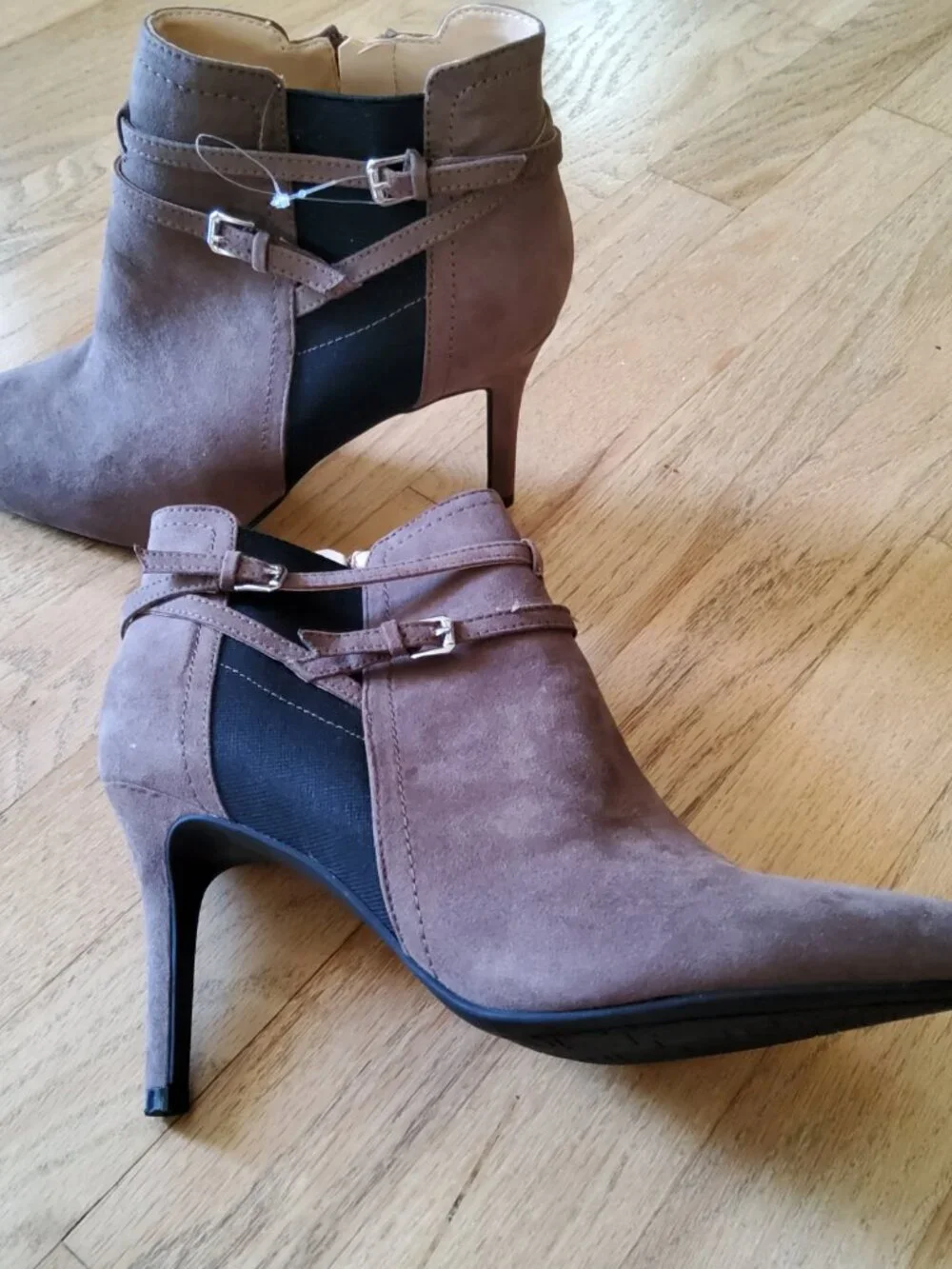 NEW UNISA Brown Suede Unkle Boots for women Size 9M